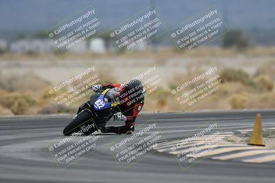 media/Nov-15-2025-Race Pace (Sat) [[8de605a2d8]]/Non Verified Riders (1st 20 Minutes)/Turn 4 (1010am)/